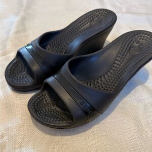 Crocs Sassari Black Women’s  Wedge Sandals Size 7